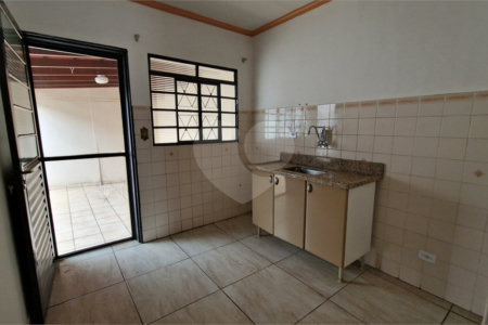 Casa à venda com 2 quartos no condomínio Residencial Nova Sorocaba, Sorocaba - SP