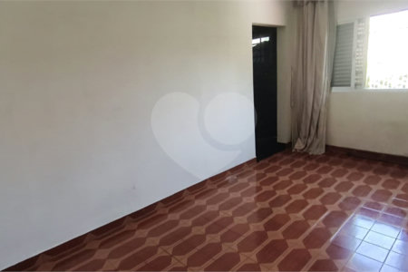 Casa para alugar com 6 quartos, sendo 2 suítes,  em Vila São João, Guarulhos, SP
