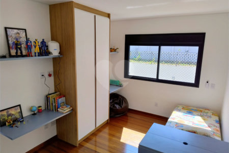 Casa à venda ou para alugar com 4 suítes no condomínio Itaporã, Atibaia - SP