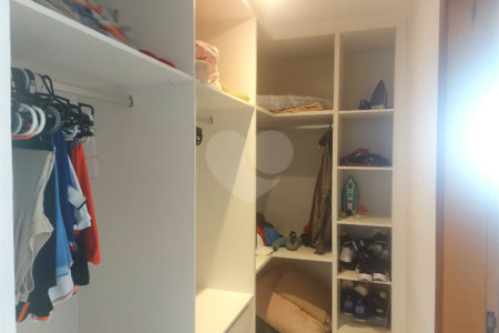 Casa à venda com 4 quartos, sendo 3 suítes, em Ogiva, Cabo Frio, RJ