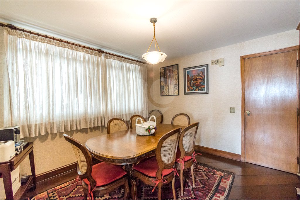 Apartamento à venda com 4 quartos, sendo 2 suítes, em Jardim Paulista, São Paulo, SP