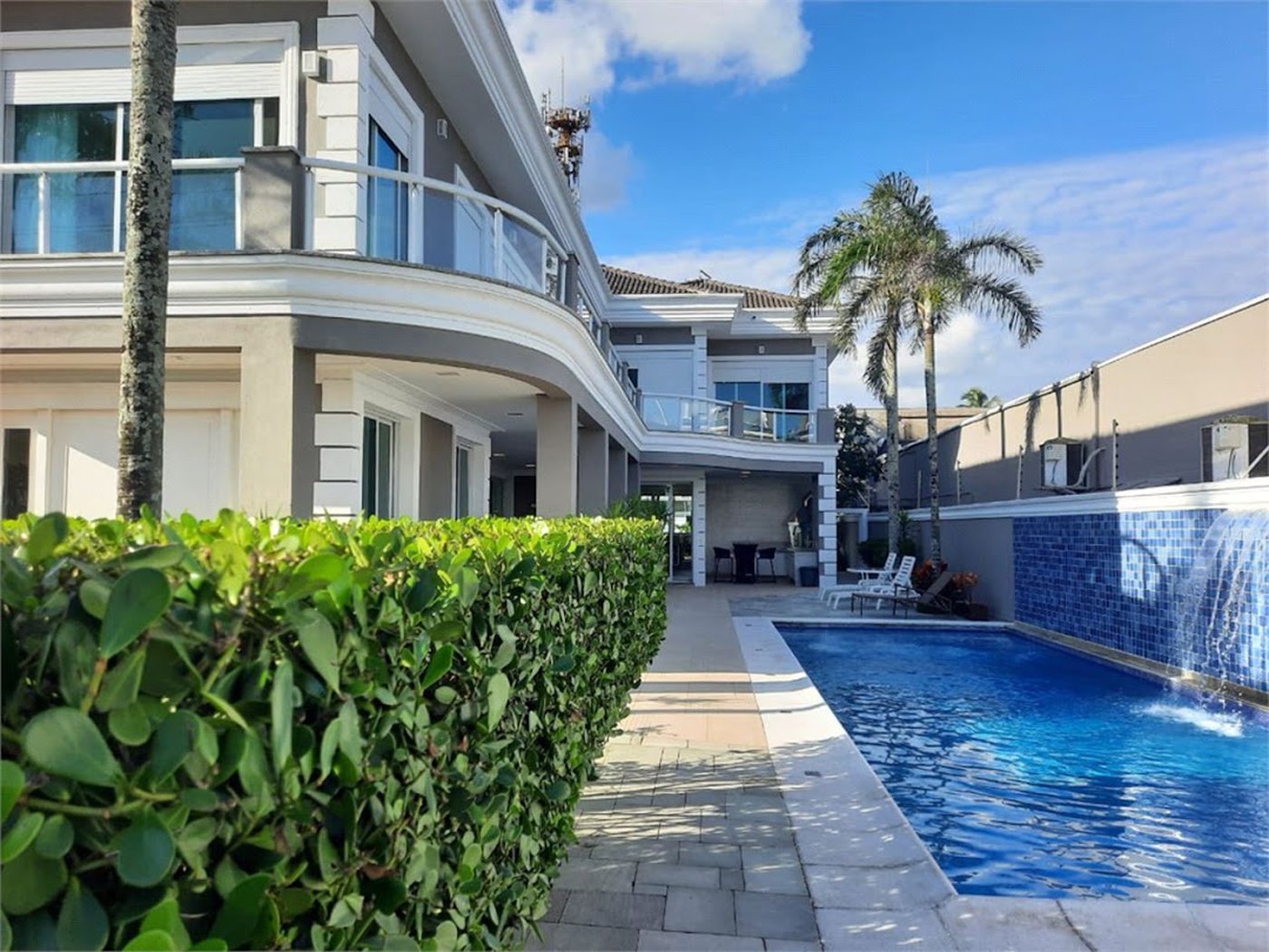 Casa com 6 dormitórios à venda, 700 m² por R$ 10.000.000,00 - Loteamento João Batista Julião - Guarujá/SP