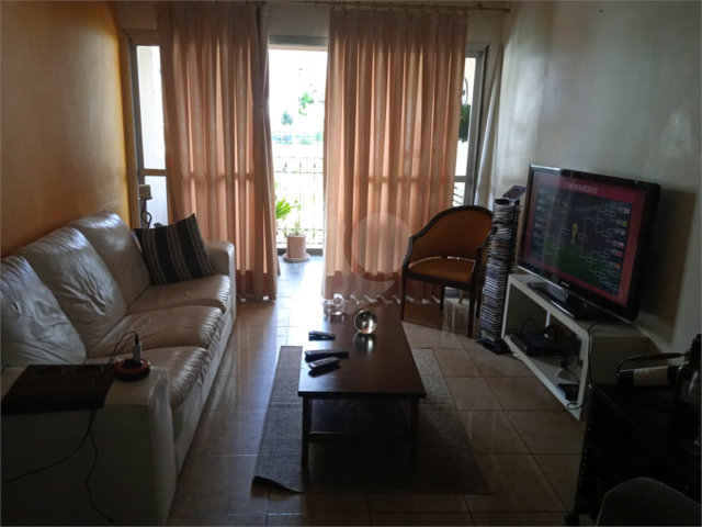 Apartamento à venda com 2 quartos, sendo 1 suíte,  em Santana, São Paulo, SP