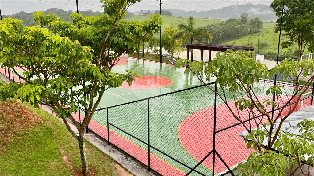 Casa à venda ou para alugar com 3 suítes no condomínio Villa Real, Bragança Paulista - SP