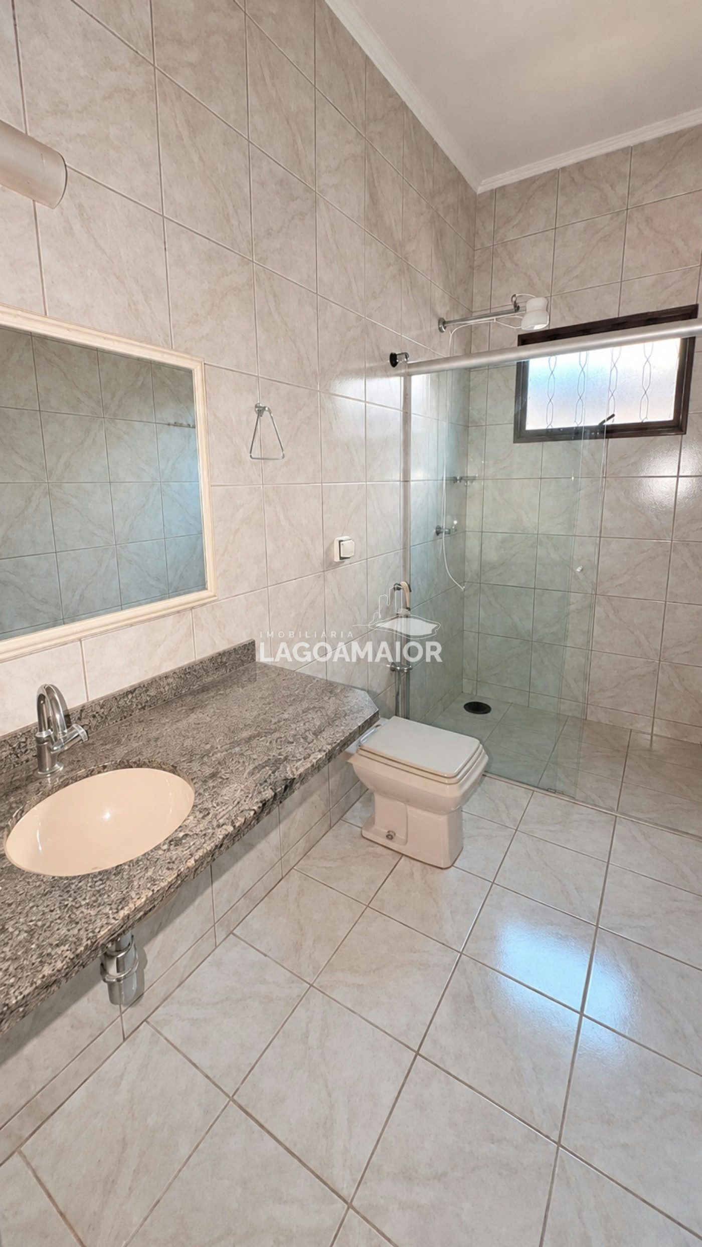 Casa para alugar com 3 quartos, sendo 2 suítes, em Jardim Alvorada, Três Lagoas, MS