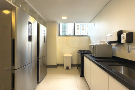 Apartamento à venda com 3 quartos, sendo 1 suíte, em Jardim Paulista, São Paulo, SP