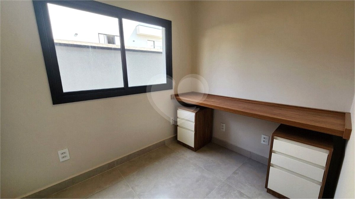 Casa à venda com 3 suítes no condomínio Vita Verdi, Valinhos - SP