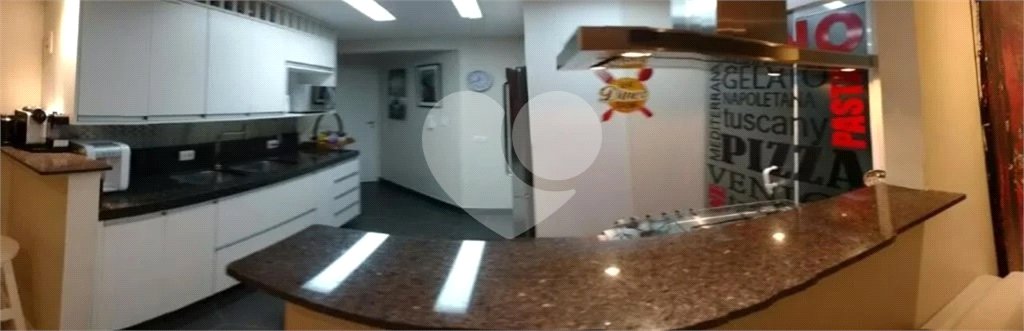 Duplex à venda com 3 quartos, sendo 1 suíte, em Vila Andrade, São Paulo, SP