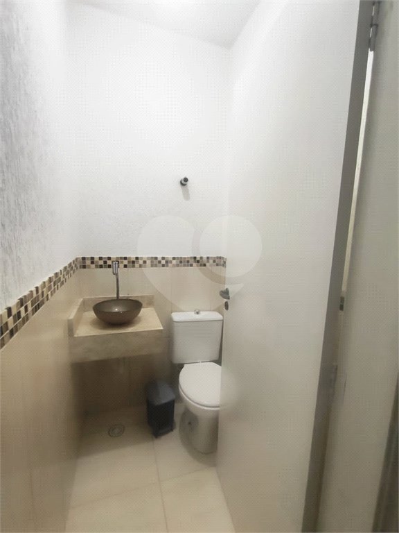 Casa à venda com 4 quartos, sendo 1 suíte, em Ivoturucaia, Jundiaí, SP