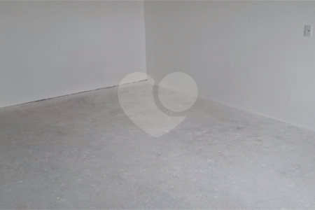 Apartamento à venda com 3 suítes em Santana, São Paulo, SP