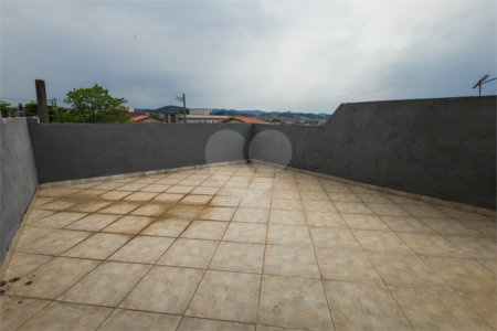 Casa à venda com 3 quartos, sendo 2 suítes, em Jardim Santa Cecília, Guarulhos, SP