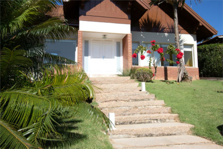 Casa Térrea à venda com 3 quartos, sendo 1 suíte, em Alpes D'ouro, Bom Jesus dos Perdões, SP