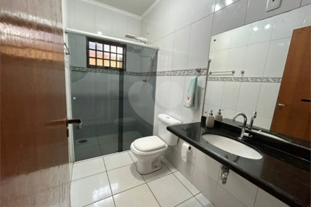 Casa à venda com 3 quartos em Engenheiro Carlos de Lacerda Chaves, Ribeirão Preto, SP