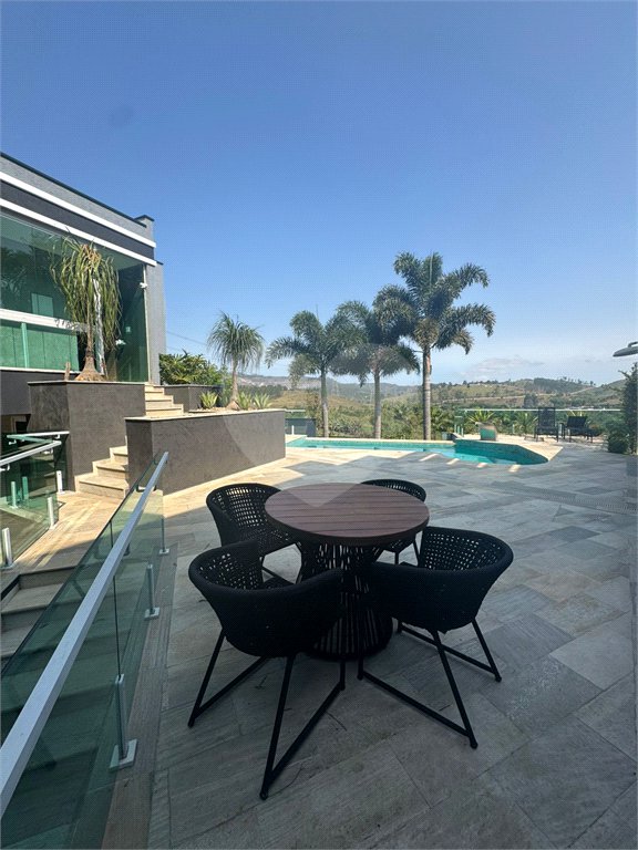 Casa à venda com 3 suítes no condomínio Aruã, Mogi das Cruzes - SP