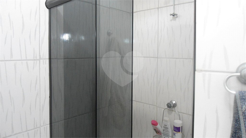 Sobrado à venda com 5 quartos, sendo 2 suítes,  em Vila Cidinha, Mogi das Cruzes, SP