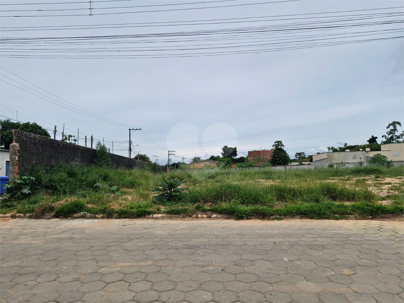 Terreno à venda no Centro, Sarapuí, SP