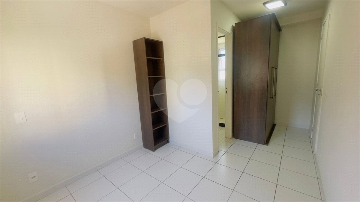 Apartamento à venda com 3 quartos, sendo 1 suíte,  em Jacarepaguá, Rio de Janeiro, RJ