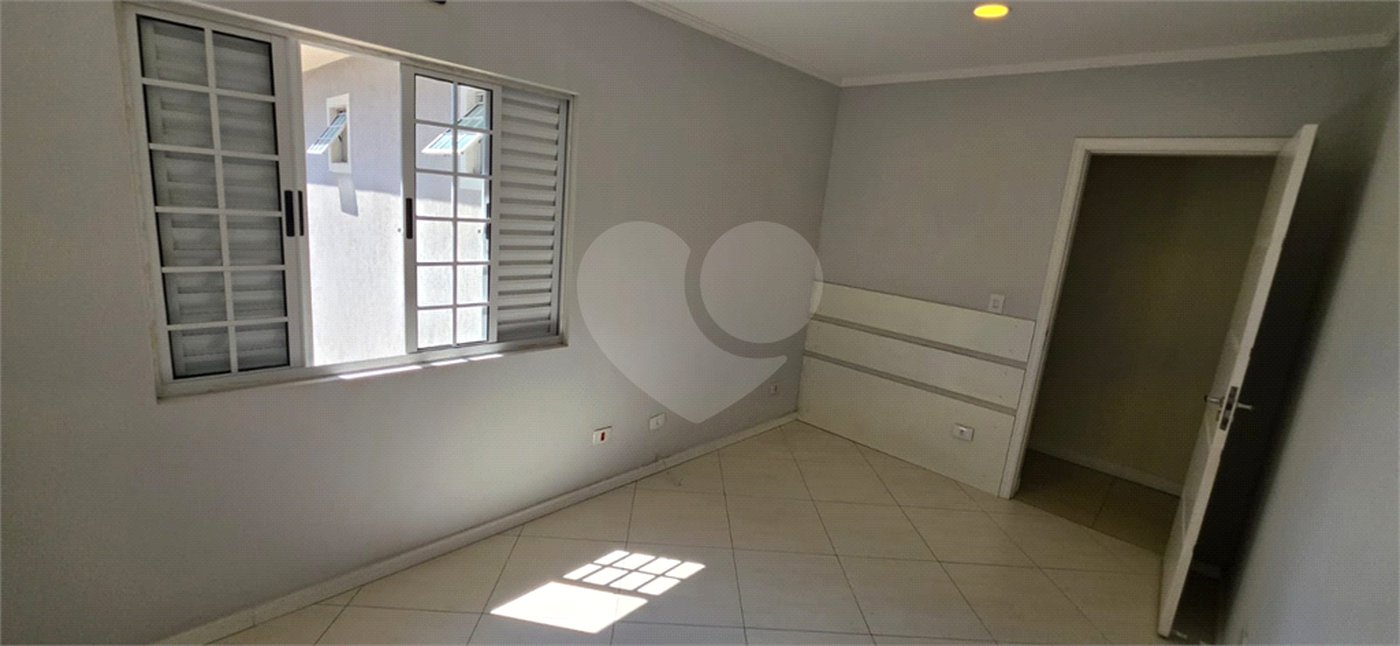 Casa Térrea à venda ou para alugar com 8 quartos, sendo 4 suítes, em Vila Pereira Barreto, São Paulo, SP