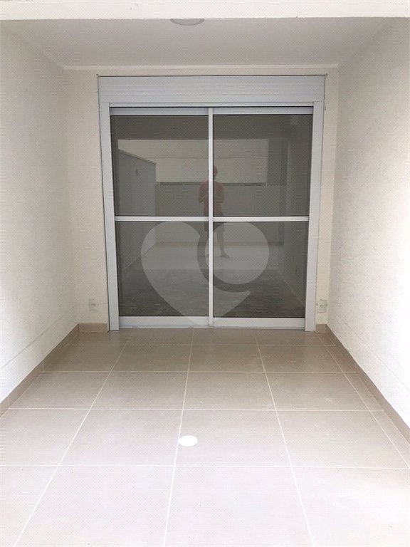 Apartamento à venda com 3 quartos, sendo 1 suíte, em Vila Clementino, São Paulo, SP
