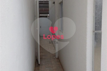 Casa à venda com 2 quartos no condomínio Campo Belo, São José dos Campos - SP