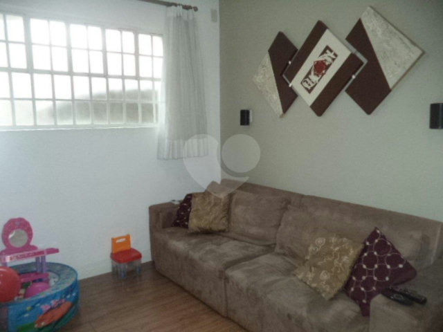 Sobrado à venda com 3 quartos, sendo 1 suíte,  em Santana, São Paulo, SP