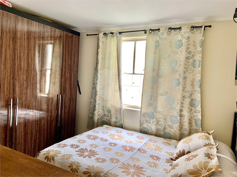 LINDO APARTAMENTO COM 02 DORMITÓRIOS.