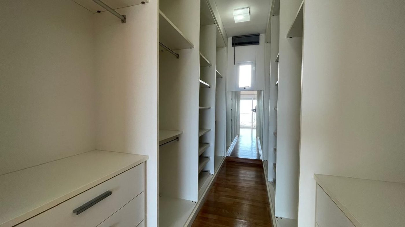 Apartamento com 4 dormitórios à venda, 274 m² por R$ 4.690.000,00 - Boqueirão - Santos/SP