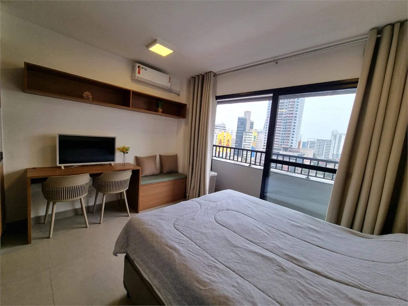 Apartamento à venda ou para alugar com 1 quarto em Pinheiros, São Paulo, SP