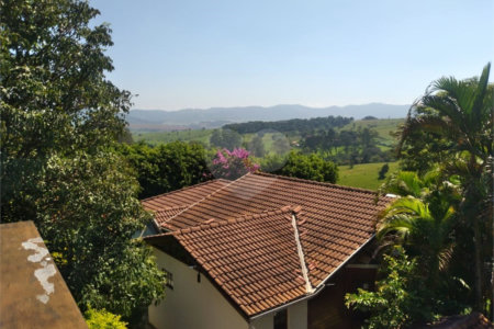 Chácara à venda com 4 quartos, sendo 2 suítes, em Loteamento Village de Atibaia, Atibaia, SP