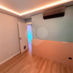 Apartamento à venda com 3 quartos, sendo 1 suíte,  em Jardim Oswaldo Cruz, São José dos Campos, SP
