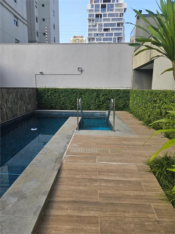 Apartamento à venda com 2 quartos, sendo 1 suíte, em Pinheiros, São Paulo, SP