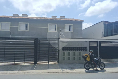 Casa à venda com 2 quartos, sendo 1 suíte, no condomínio Tanque Velho, São Paulo - SP
