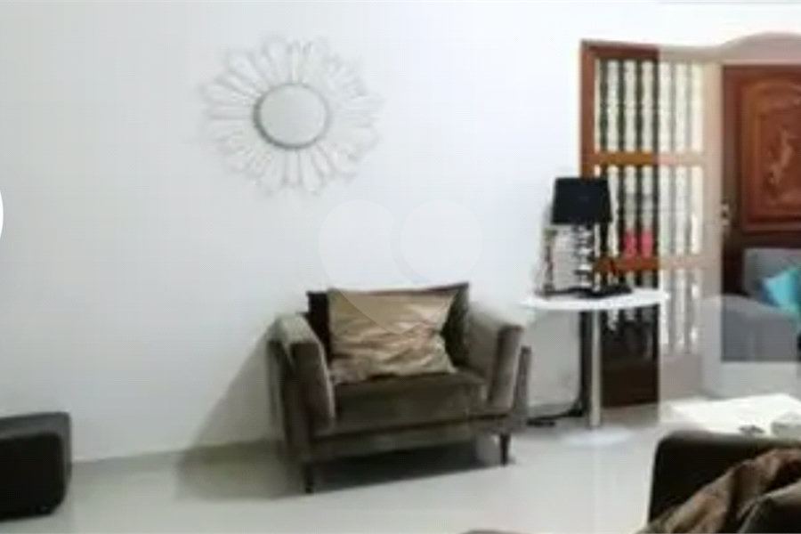 Casa à venda com 4 quartos, sendo 1 suíte, em Vila Guilherme, São Paulo, SP