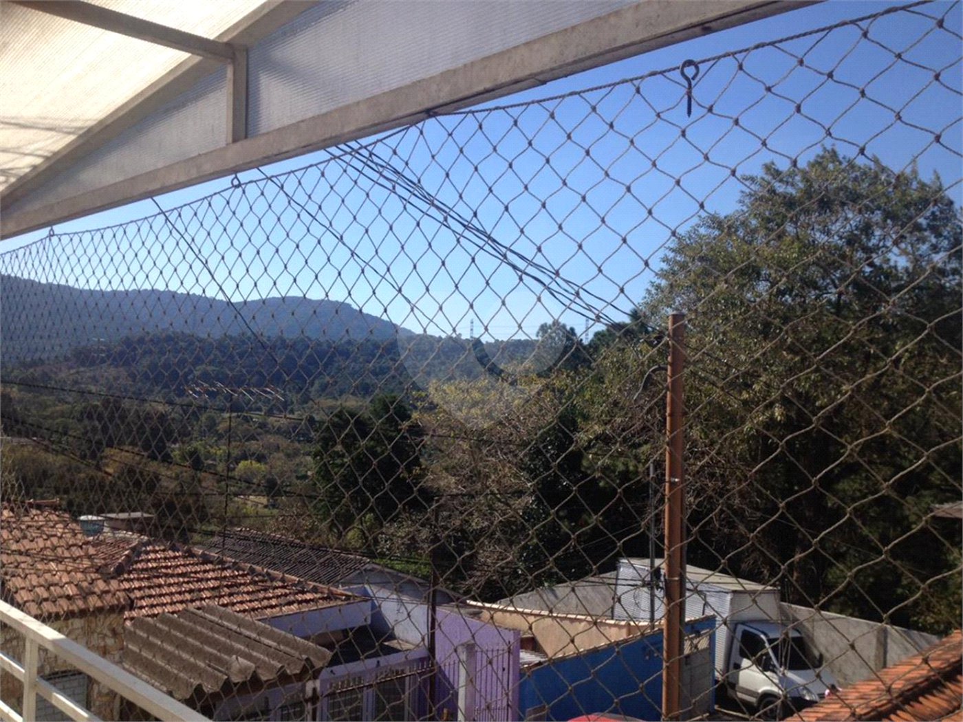 Sobrado à venda com 4 quartos, sendo 1 suíte,  em Tremembé, São Paulo, SP