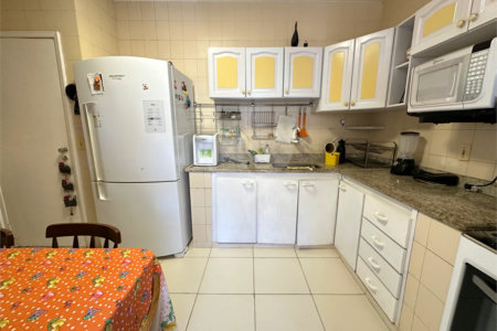 Cobertura à venda com 3 quartos, sendo 1 suíte, em Passagem, Cabo Frio, RJ