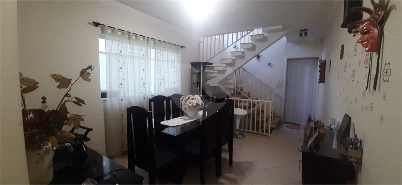 Sobrado à venda com 3 suítes em Tremembé, São Paulo, SP