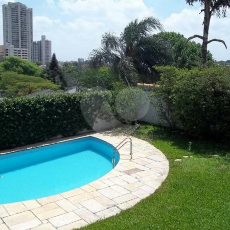 Casa à venda com 4 suítes em Jardim Guedala, São Paulo, SP