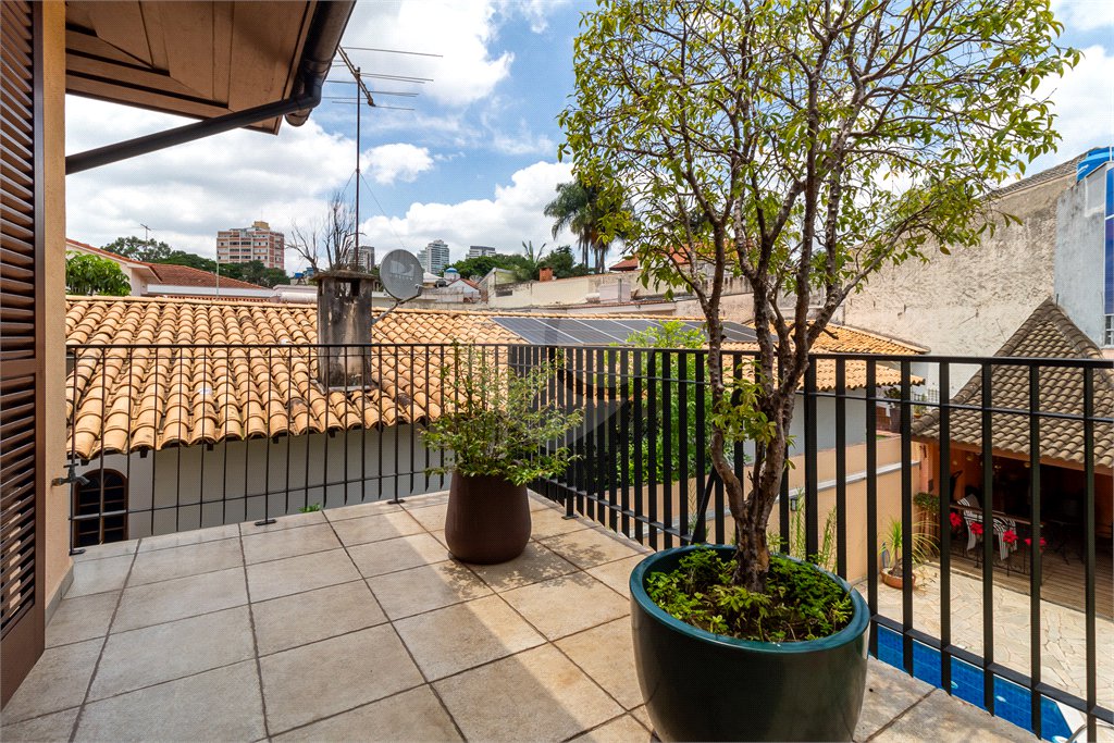 Sobrado à venda com 3 suítes em Alto da Lapa, São Paulo, SP