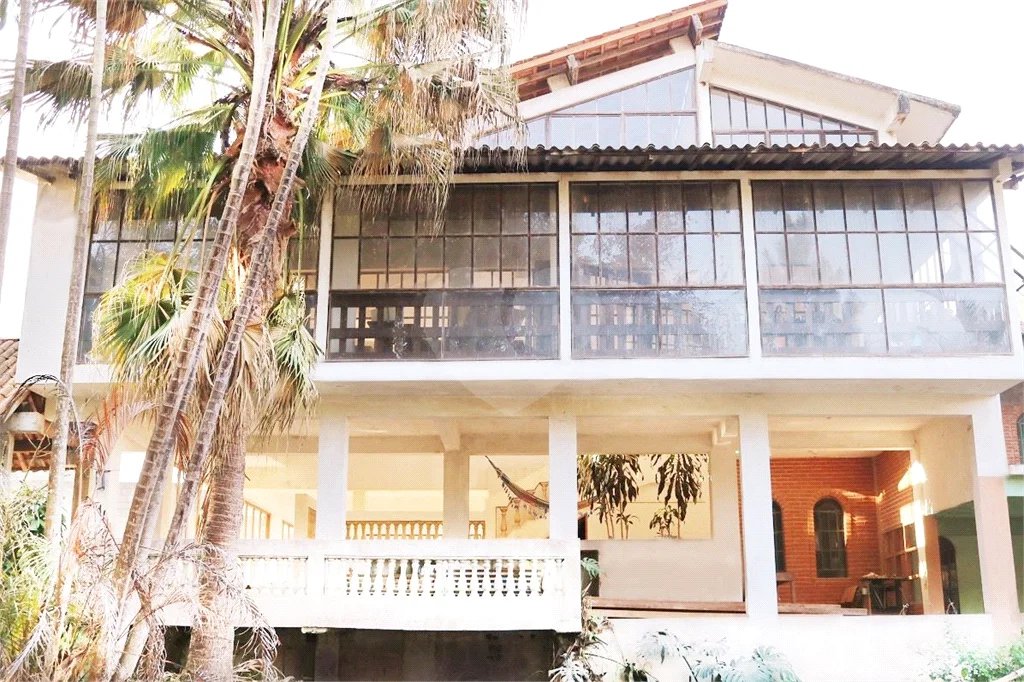 Chácara à venda com 8 quartos, sendo 7 suítes, em Jardim Chácara Méa, Suzano, SP
