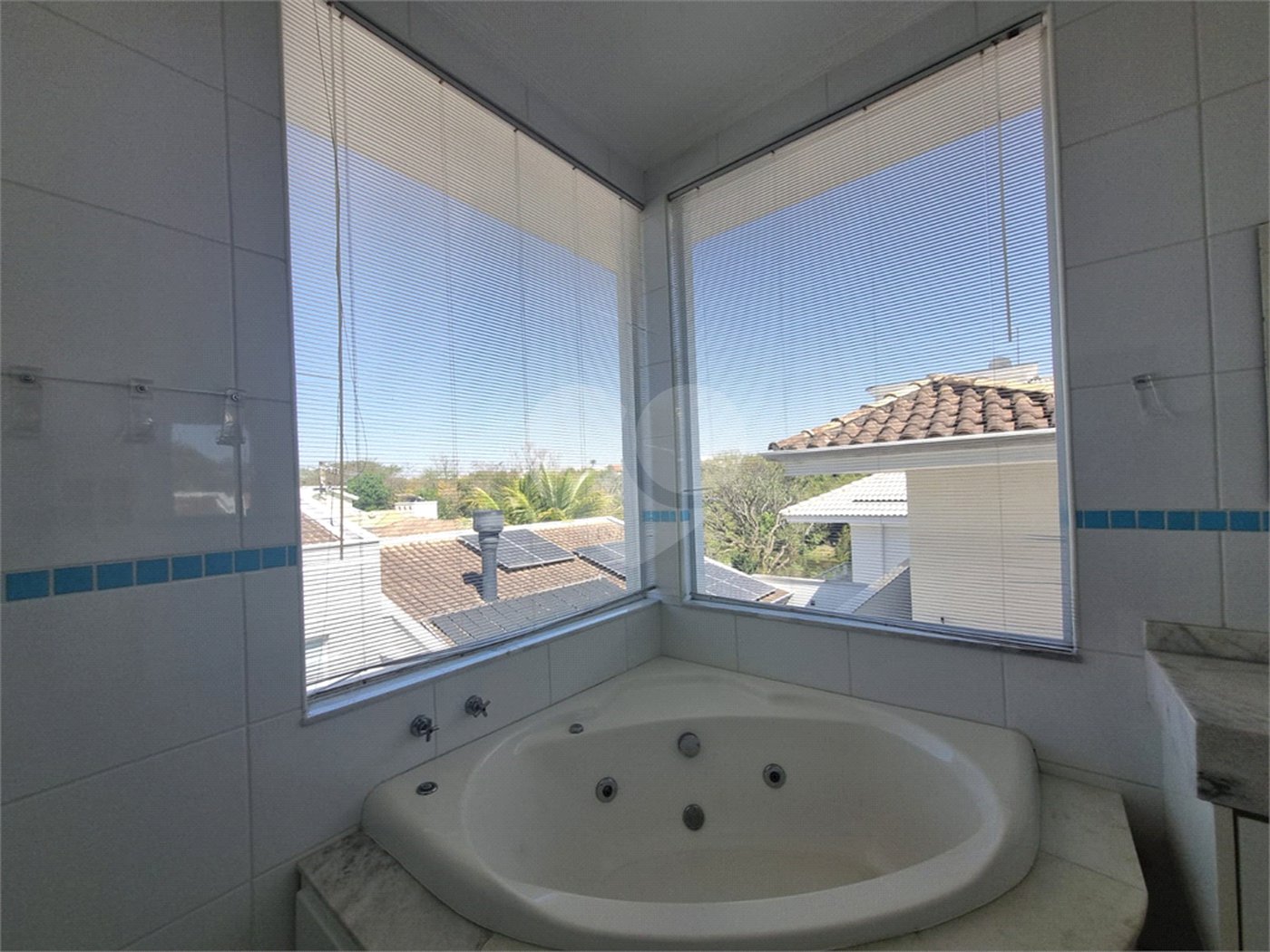 Casa à venda com 3 suítes no condomínio Village Saint Clairte, Sorocaba - SP