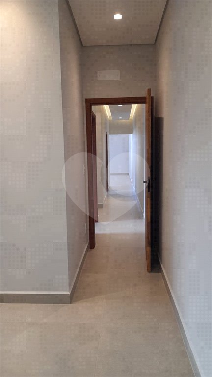 Casa à venda com 3 suítes no condomínio Jardim Laguna, Indaiatuba - SP