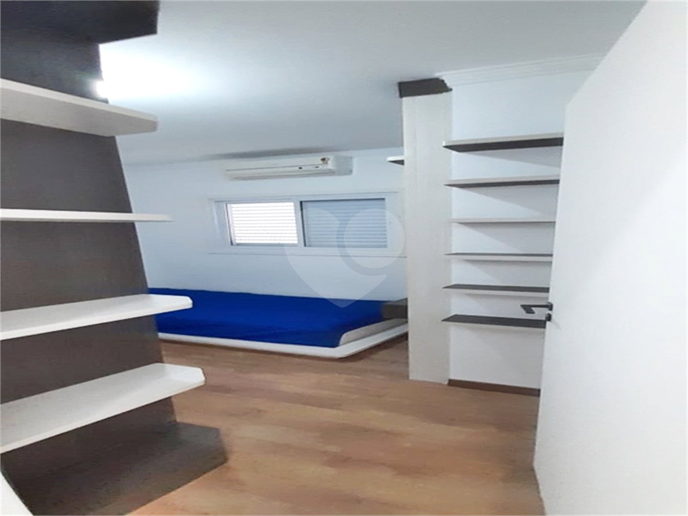 Sobrado à venda com 4 quartos, sendo 3 suítes, em Vila Maria Alta, São Paulo, SP