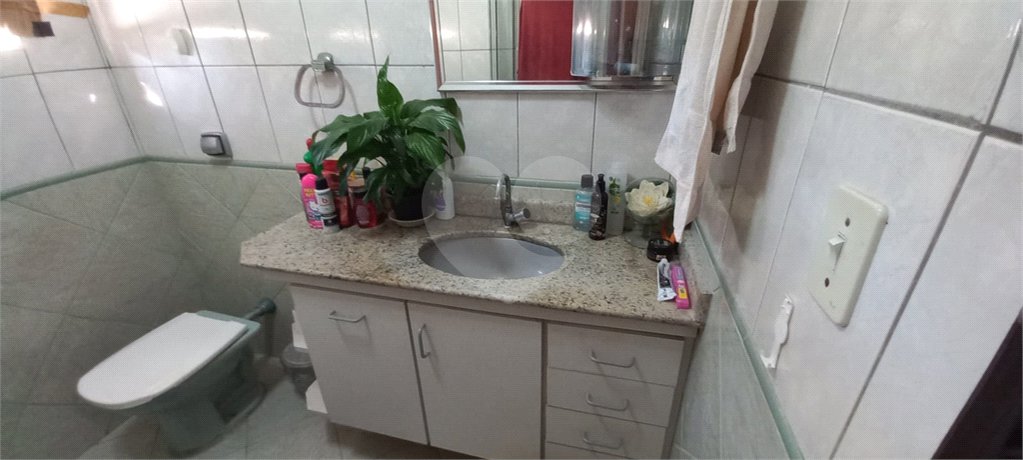 Sobrado à venda com 4 quartos, sendo 1 suíte, em Vila Dom Pedro Ii, São Paulo, SP
