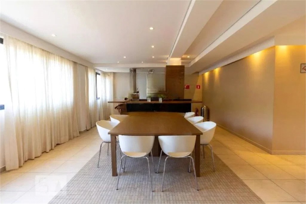 Apartamento à venda com 3 quartos, sendo 1 suíte, em Cidade São Francisco, São Paulo, SP