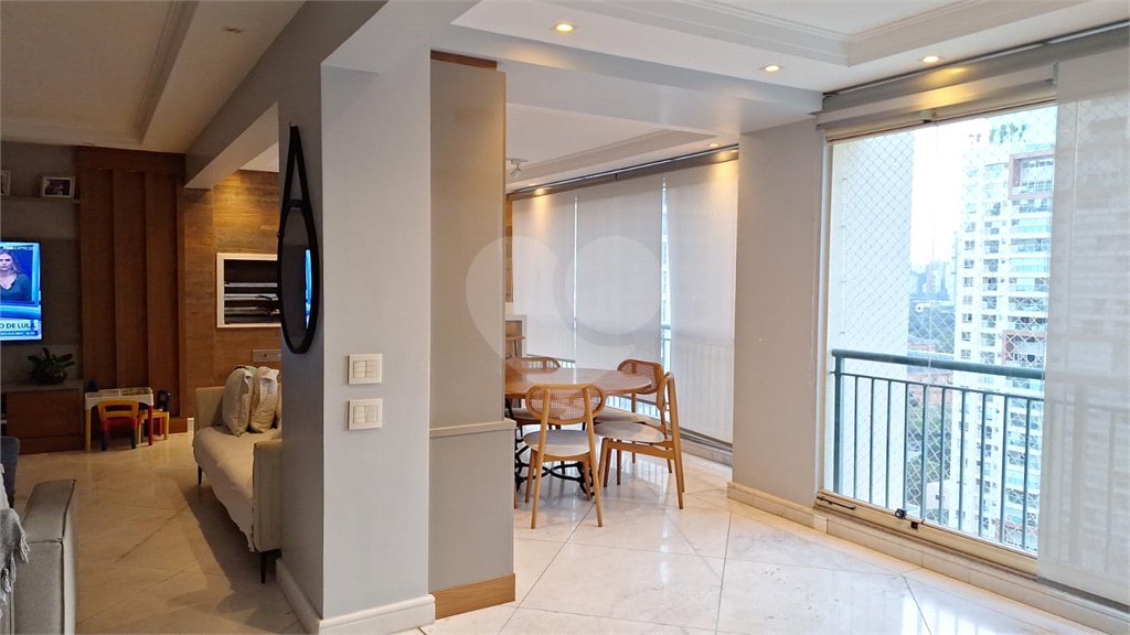 Apartamento para alugar com 3 suítes em Vila Gertrudes, São Paulo, SP