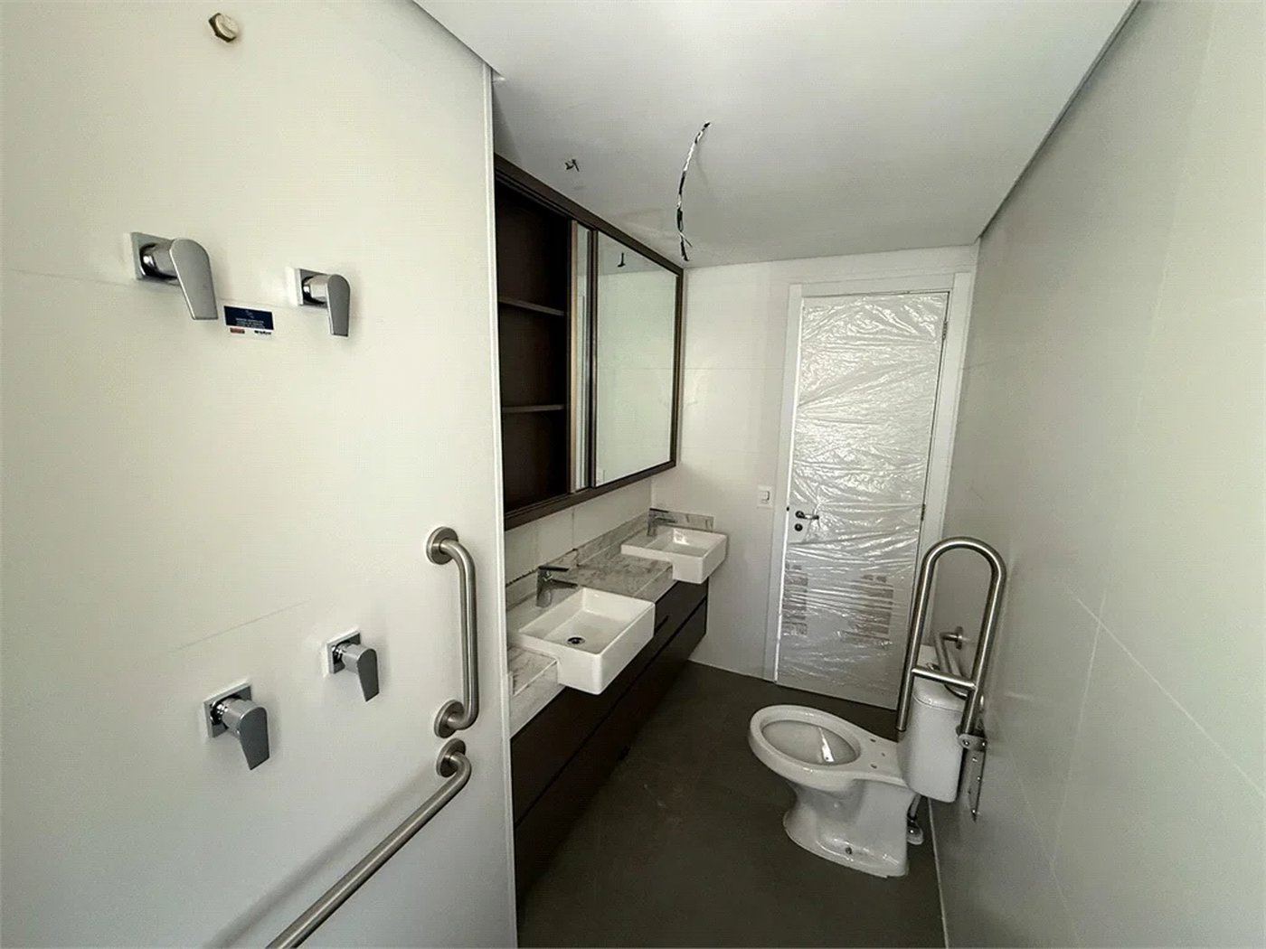 Apartamento à venda com 3 suítes em Sumarezinho, São Paulo, SP