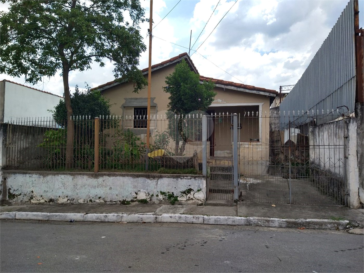 Casa Térrea à venda com 3 quartos em Jardim Aricanduva, São Paulo, SP