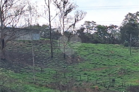 Área de Terra à venda com 1 suíte em Cocais, Itatiba, SP