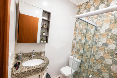 Casa à venda com 2 quartos, sendo 1 suíte, em Cidade Boa Vista, Suzano, SP