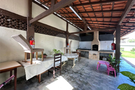 Casa em condomínio à venda com 2 quartos, sendo 1 suíte, em Ogiva, Cabo Frio, RJ